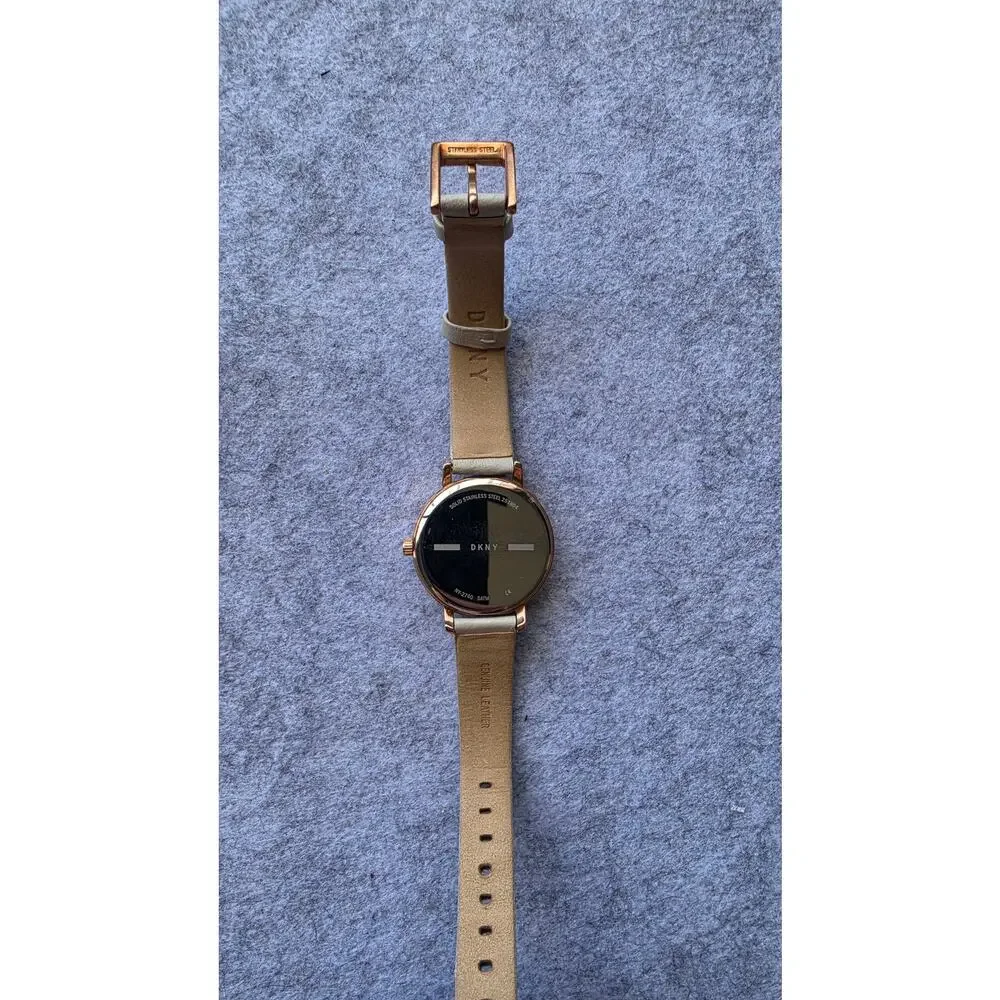 Dkny elegant ny2740